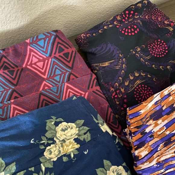 Set of 5 LuLaRoe O/S Leggings NWOT - Picture 4 of 7